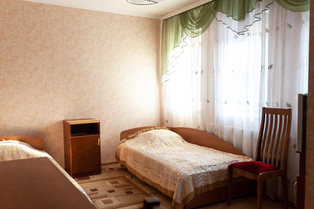 Gostinitsa Elen Hotel Shchuchyn Exterior foto