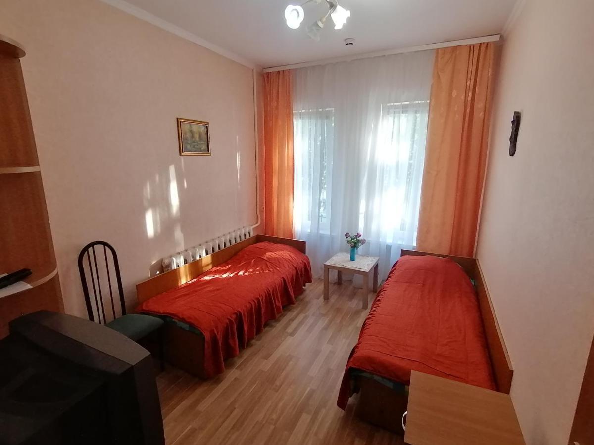 Gostinitsa Elen Hotel Shchuchyn Exterior foto